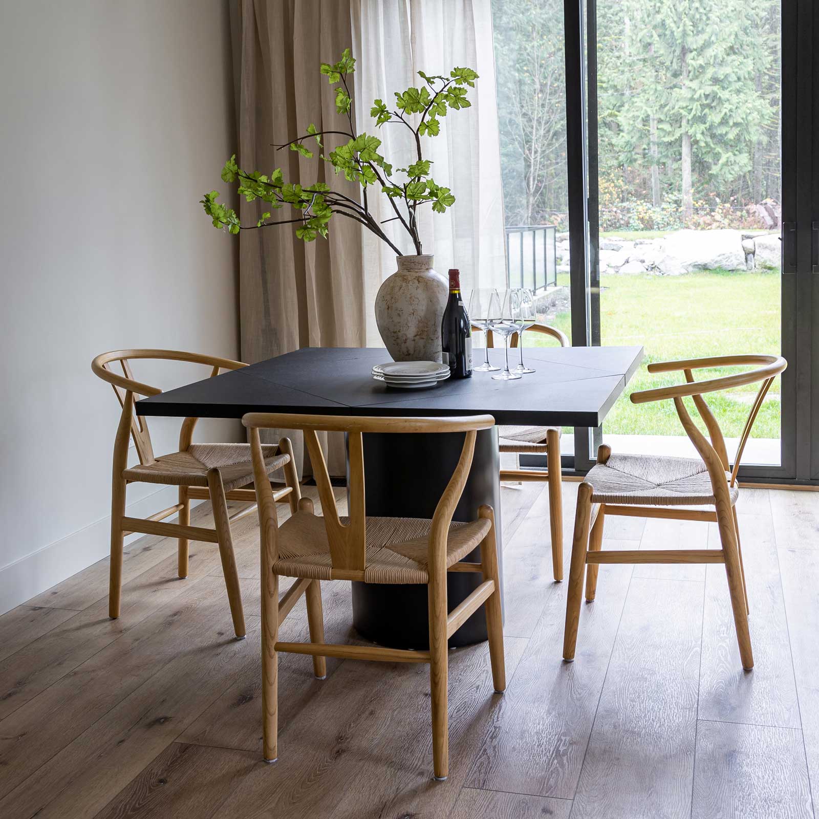 Square-Up Extension Dining Table – Black