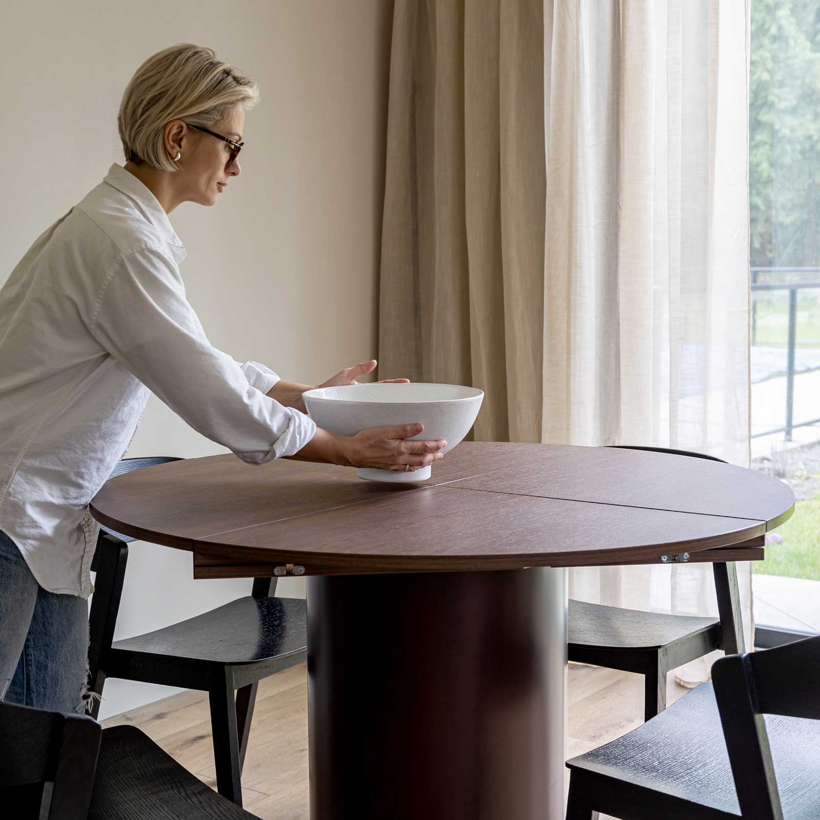Square Extensible Table Square-Up Extension Dining Table | Walnut | Extendable | Urban Nesti