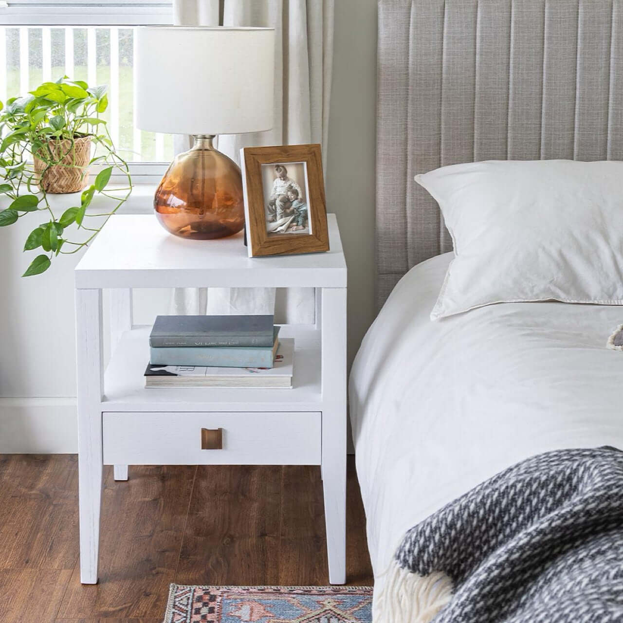 Metro 1 Drawer Accent Table - White