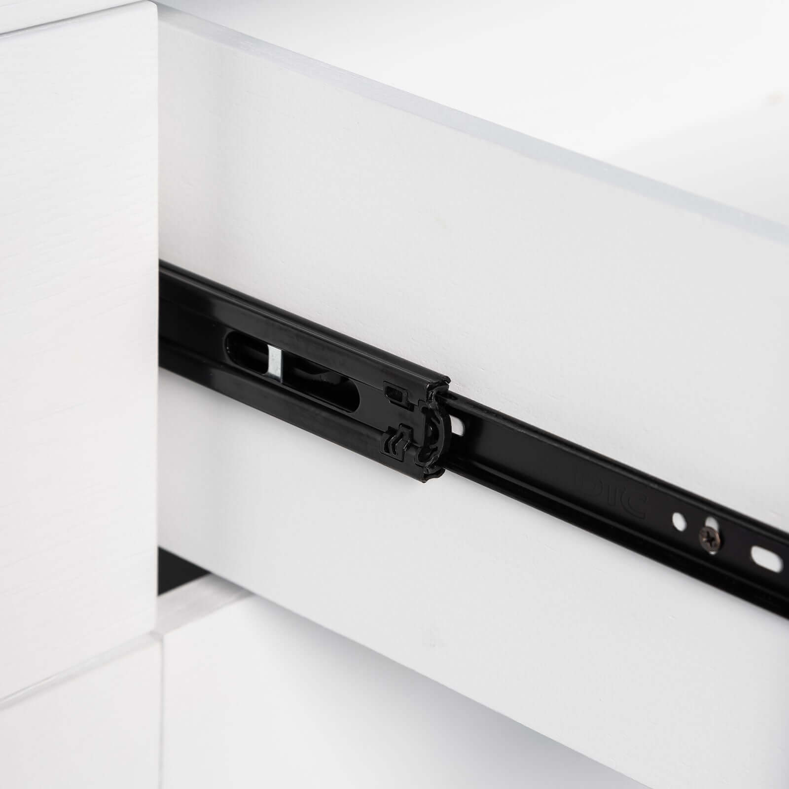 Hara 3 Drawer Dresser - White